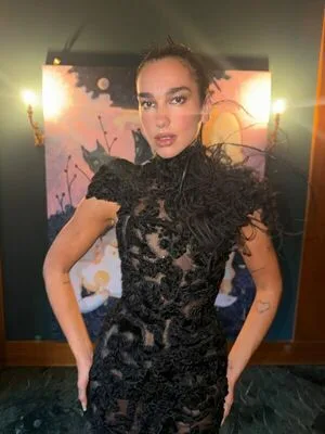 Dua Lipa OnlyFans Leaked Free Thumbnail Picture - #Q2ldOPLLJ5