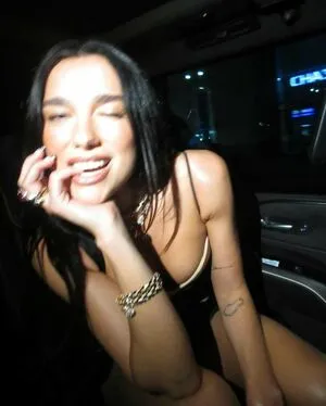 Dua Lipa OnlyFans Leaked Free Thumbnail Picture - #QeiaCGsokd