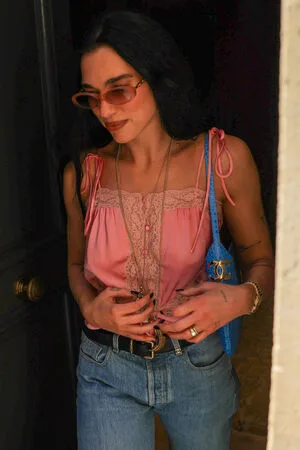 Dua Lipa OnlyFans Leaked Free Thumbnail Picture - #TmMh9A7PRg