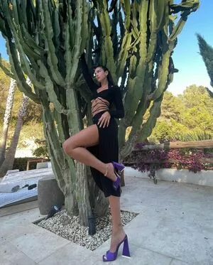 Dua Lipa OnlyFans Leaked Free Thumbnail Picture - #UTrTynazN0