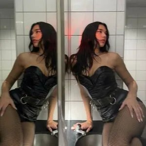 Dua Lipa OnlyFans Leaked Free Thumbnail Picture - #Vteth2H0xs