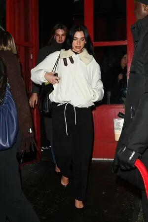 Dua Lipa OnlyFans Leaked Free Thumbnail Picture - #WRlpHed0ED