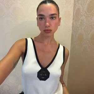 Dua Lipa OnlyFans Leaked Free Thumbnail Picture - #aSmTLcoJfQ