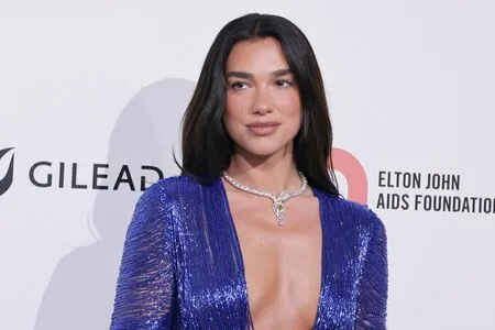 Dua Lipa OnlyFans Leaked Free Thumbnail Picture - #ac8CB9hsUa