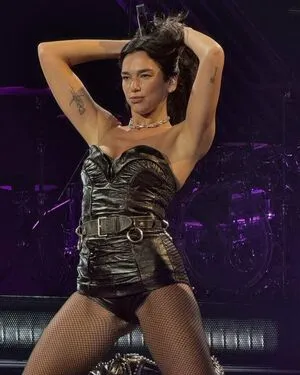 Dua Lipa OnlyFans Leaked Free Thumbnail Picture - #b2NexxpSDk