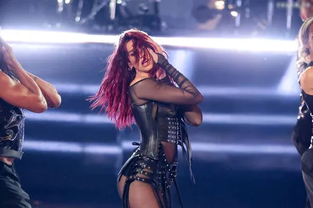 Dua Lipa OnlyFans Leaked Free Thumbnail Picture - #eOBNFOpohy