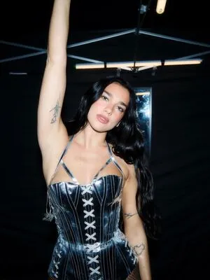 Dua Lipa OnlyFans Leaked Free Thumbnail Picture - #fon5FHAssn
