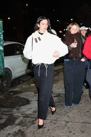 Dua Lipa OnlyFans Leaked Free Thumbnail Picture - #n7uf6SDftY