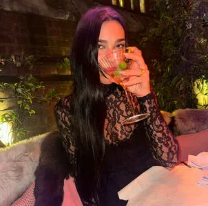 Dua Lipa OnlyFans Leaked Free Thumbnail Picture - #p8wpFu3Vw5