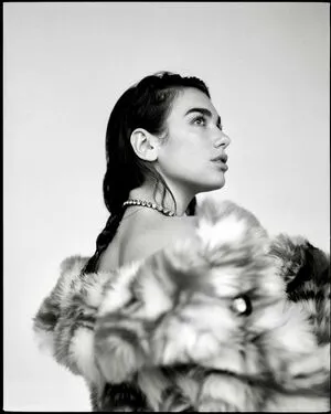 Dua Lipa OnlyFans Leaked Free Thumbnail Picture - #rnBSeQQWIY