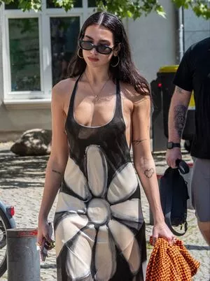 Dua Lipa OnlyFans Leaked Free Thumbnail Picture - #uWNqHA4PhZ