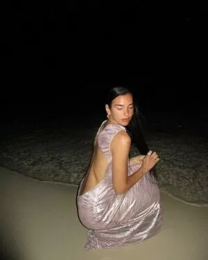 Dua Lipa OnlyFans Leaked Free Thumbnail Picture - #wcR7aeUAsT