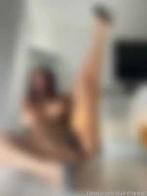 Dulcithedoll OnlyFans Leaked Free Thumbnail Picture - #hJ2AlToq01