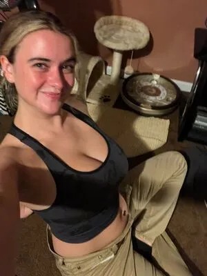 Dumbbitchmurphy OnlyFans Leaked Free Thumbnail Picture - #RLGbLtkp9i