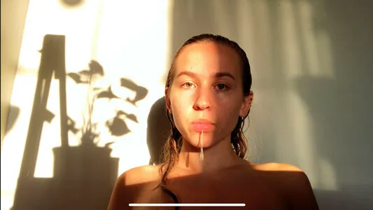 Duplicette Thumbnail Picture