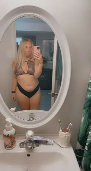E G Model OnlyFans Leaked Free Thumbnail Picture - #g4Ccda8VVa