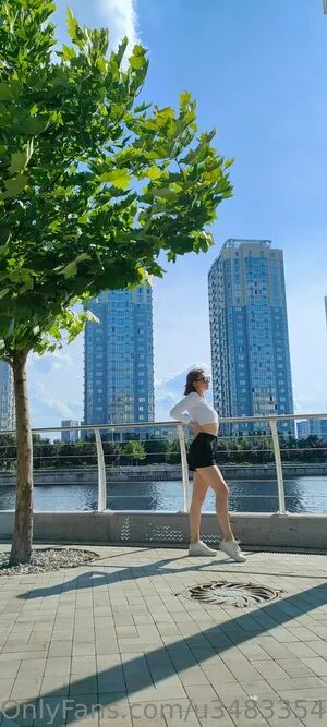 Easy Lizzy OnlyFans Leaked Free Thumbnail Picture - #QhSaLOSSQQ