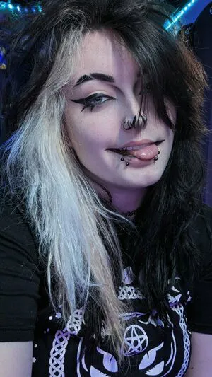 Easygoinggoth OnlyFans Leaked Free Thumbnail Picture - #P3VJDix9vf