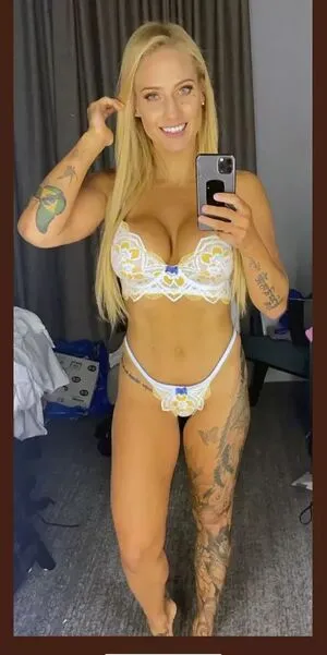 Ebanie Bridge OnlyFans Leaked Free Thumbnail Picture - #6jENgVslLL