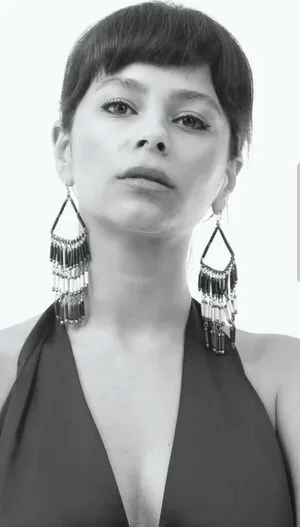 Ebru Ycel Thumbnail Picture
