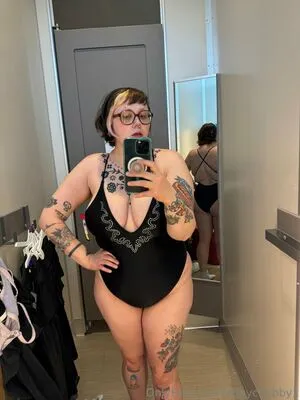 Edgychubby1 Thumbnail Picture
