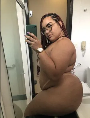 Ediane Andrade Thumbnail Picture