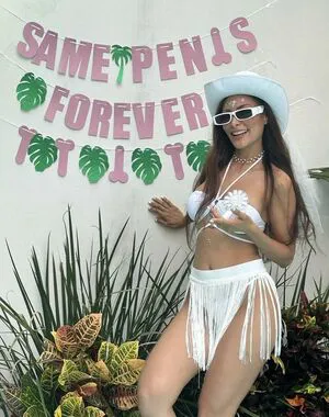 Edith Ruiz OnlyFans Leaked Free Thumbnail Picture - #faToHSzcgx