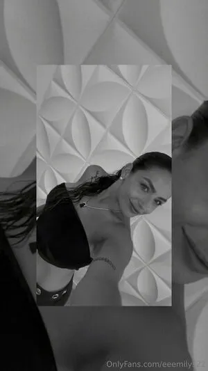 Eeemilys22 OnlyFans Leaked Free Thumbnail Picture - #YpyxTClLJm