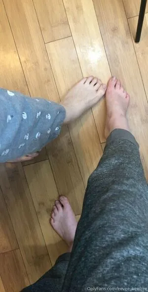 Eeveebeesolo OnlyFans Leaked Free Thumbnail Picture - #ydGwjAdGLO