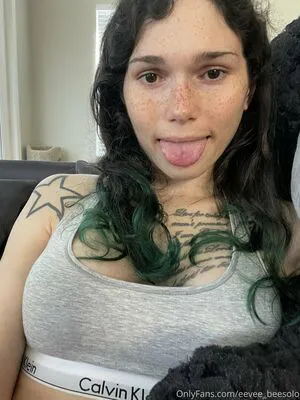 Eeveebeevip OnlyFans Leaked Free Thumbnail Picture - #DjtFXkTe0r