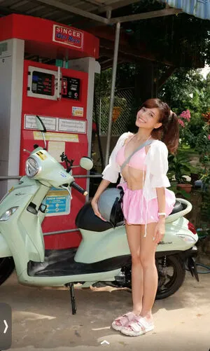 Eeveenara Thumbnail Picture