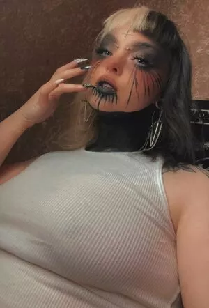 Eightbitbabe Thumbnail Picture