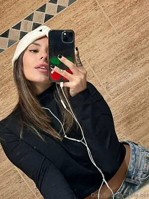 Ela Bel Thumbnail Picture