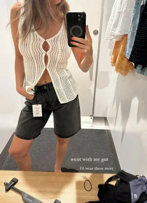 Eleanor Katelaris Thumbnail Picture