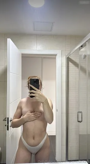 Elenarides OnlyFans Leaked Free Thumbnail Picture - #XrkBojqvdJ