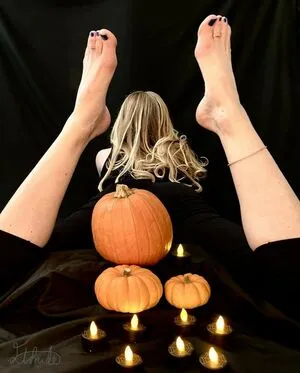 Elfrida77 Thumbnail Picture