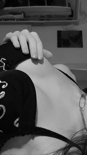 Elfysonne Profile Thumbnail