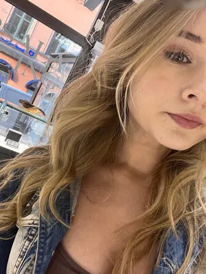 Elina OnlyFans Leaked Free Thumbnail Picture - #TcC0sCTR63