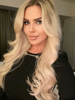 Elisa Bethann OnlyFans Leaked Free Thumbnail Picture - #KmiDv61aMS