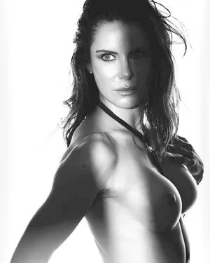 Elisabeth Hower Thumbnail Picture