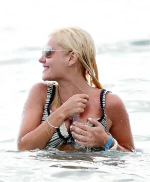 Elisha Cuthbert OnlyFans Leaked Free Thumbnail Picture - #1sTgsI7WOQ