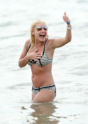 Elisha Cuthbert OnlyFans Leaked Free Thumbnail Picture - #GuMNHhjeg6