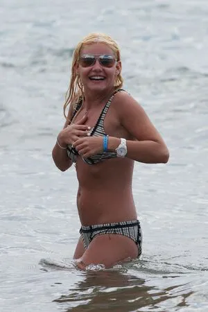 Elisha Cuthbert OnlyFans Leaked Free Thumbnail Picture - #eGeEz2LNO6