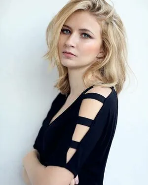 Eliza Bennett OnlyFans Leaked Free Thumbnail Picture - #2pSfoR6SWO