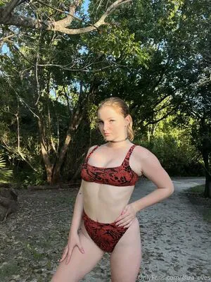 Eliza Eves OnlyFans Leaked Free Thumbnail Picture - #Ge4xpFloEd