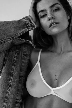 Elizaveta Zlobina Thumbnail Picture