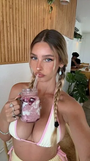 Ella Netzer OnlyFans Leaked Free Thumbnail Picture - #AMjxXY8Jvd