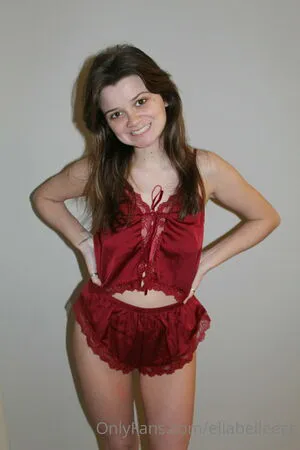 Ellabelleeee OnlyFans Leaked Free Thumbnail Picture - #JPWMs85XSE