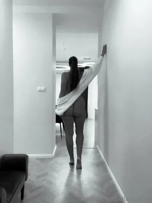 Ellamaefree OnlyFans Leaked Free Thumbnail Picture - #8hF8Pqu4WM