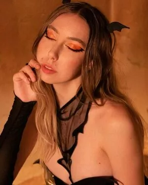 Ellamooncak OnlyFans Leaked Free Thumbnail Picture - #Xo7IZKjaus